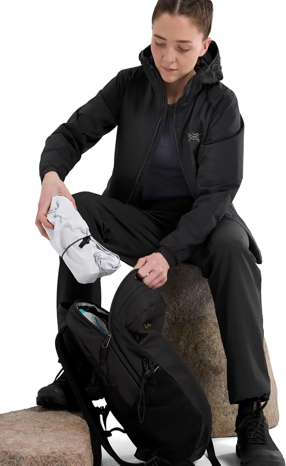 Arc'teryx Atom Hoody Women's - Redesign | Lightweight Insulated Jacket for Women with Hood | Moisture and Wind Resistance
