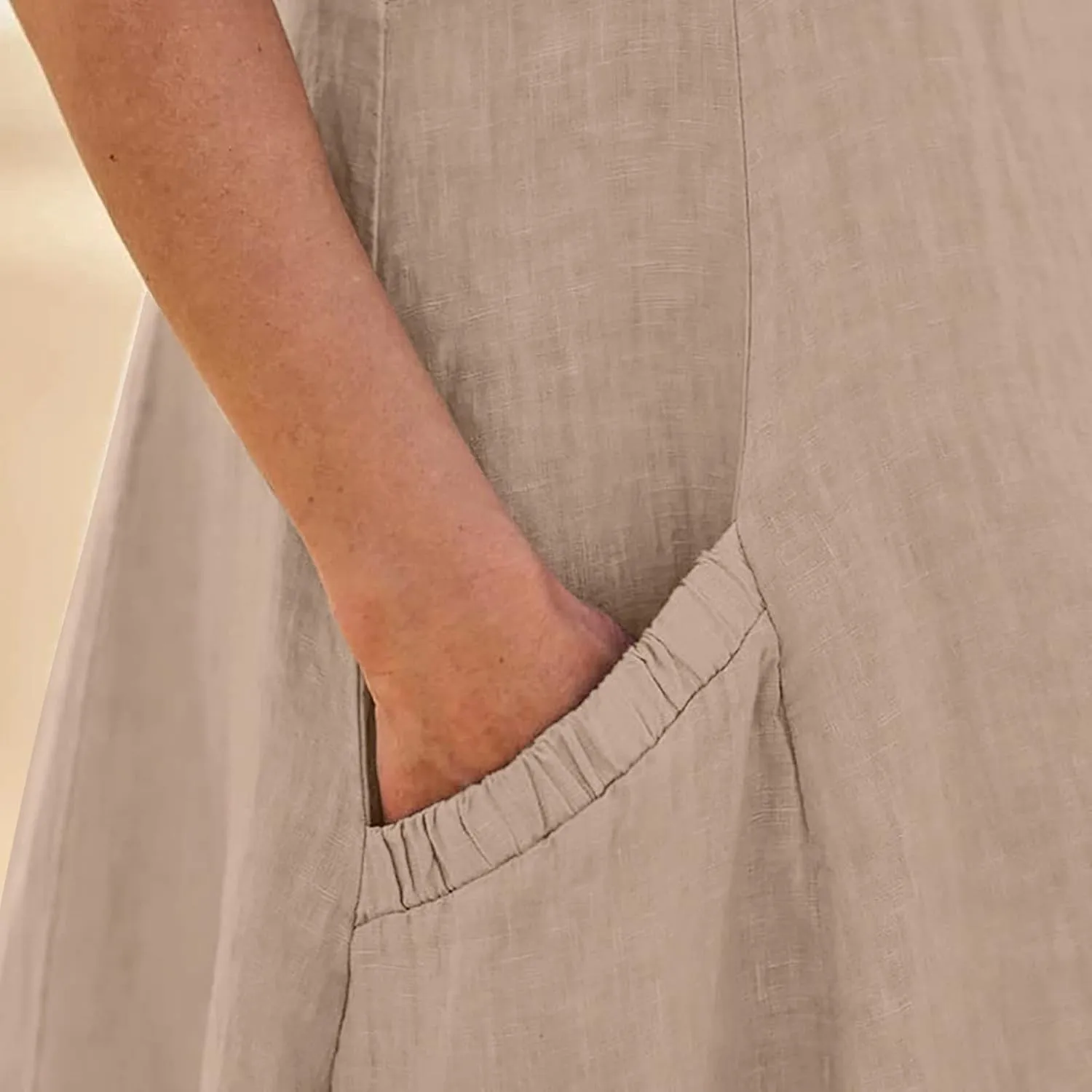 Linen Dresses for Women 2025 Summer Long Dress Sleeveless Elegant Flowy Plus Size Loose Tank Dress with Pockets