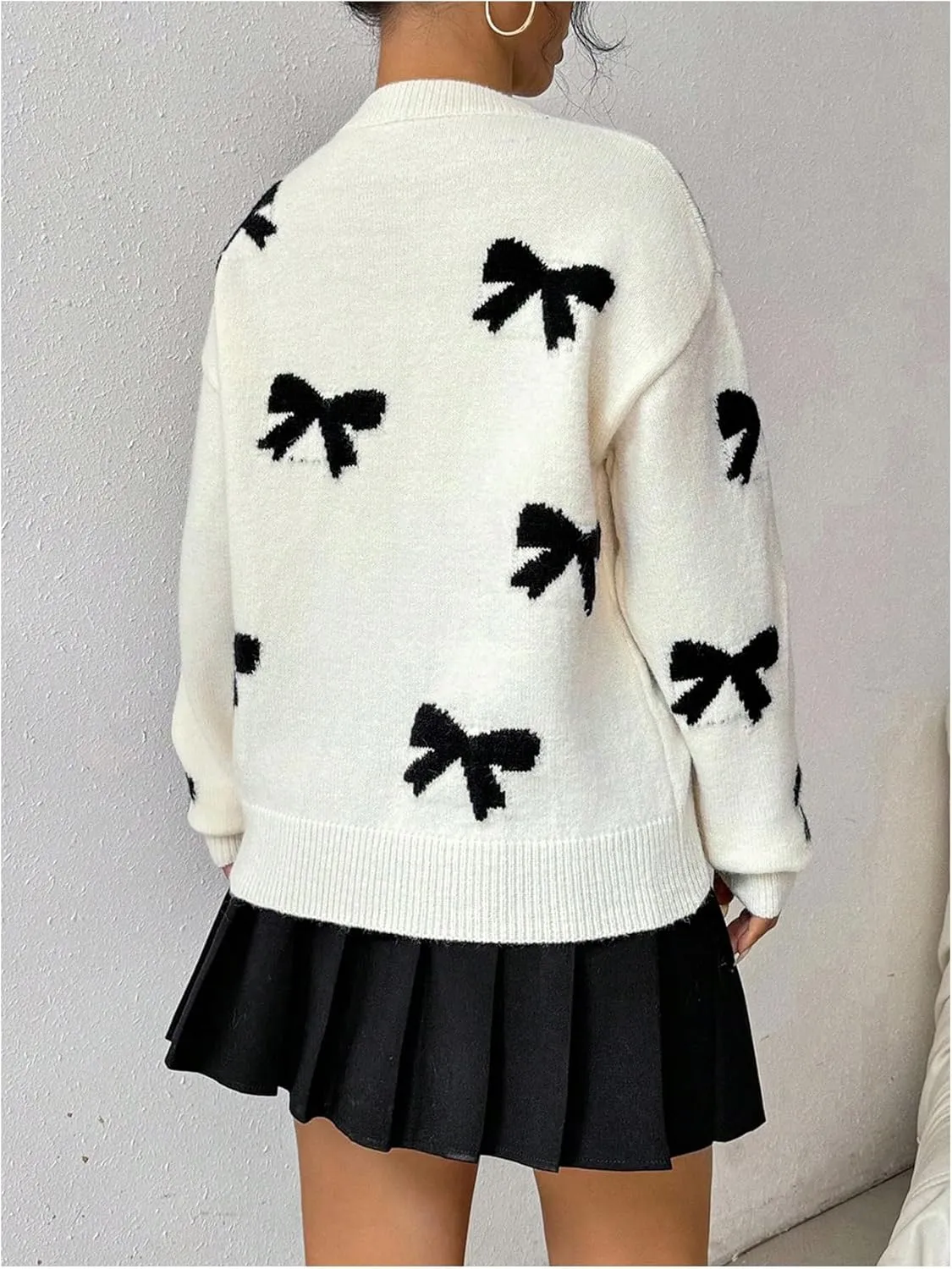 Milumia Women's Y2K Bow Sweater Long Sleeve Crew Neck Knit Pullover Top