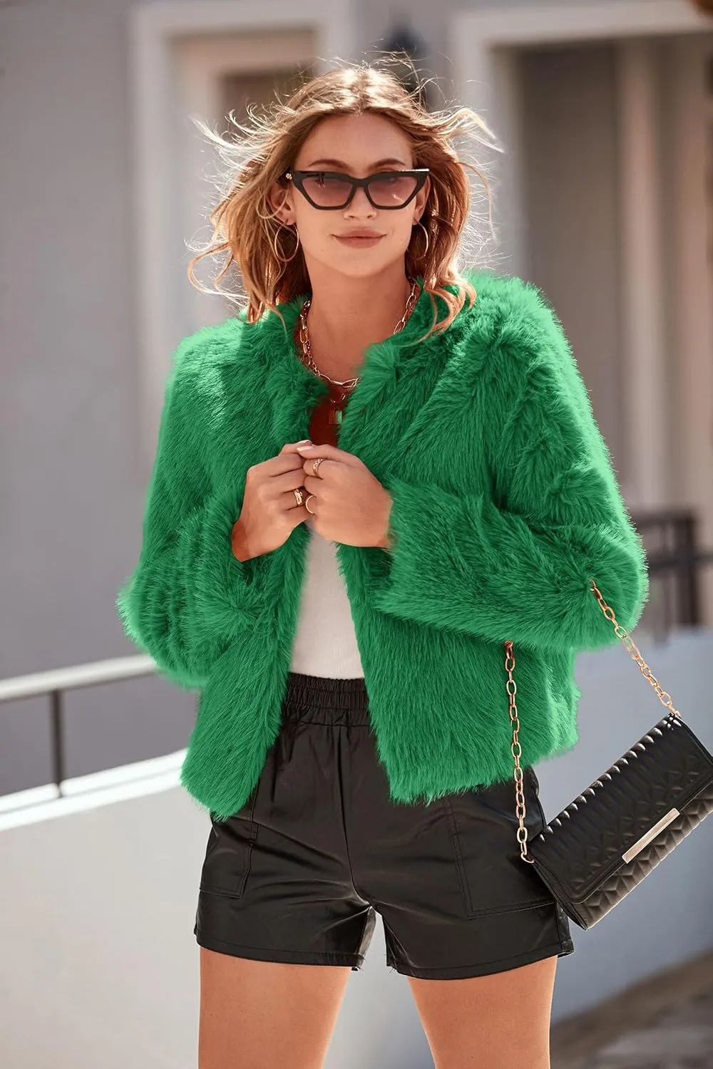 PRETTYGARDEN Women's 2025 Winter Coats Fleece Cropped Jacket Faux Fur Long Sleeve Pockets Shaggy Warm Outerwear Fall Clothes