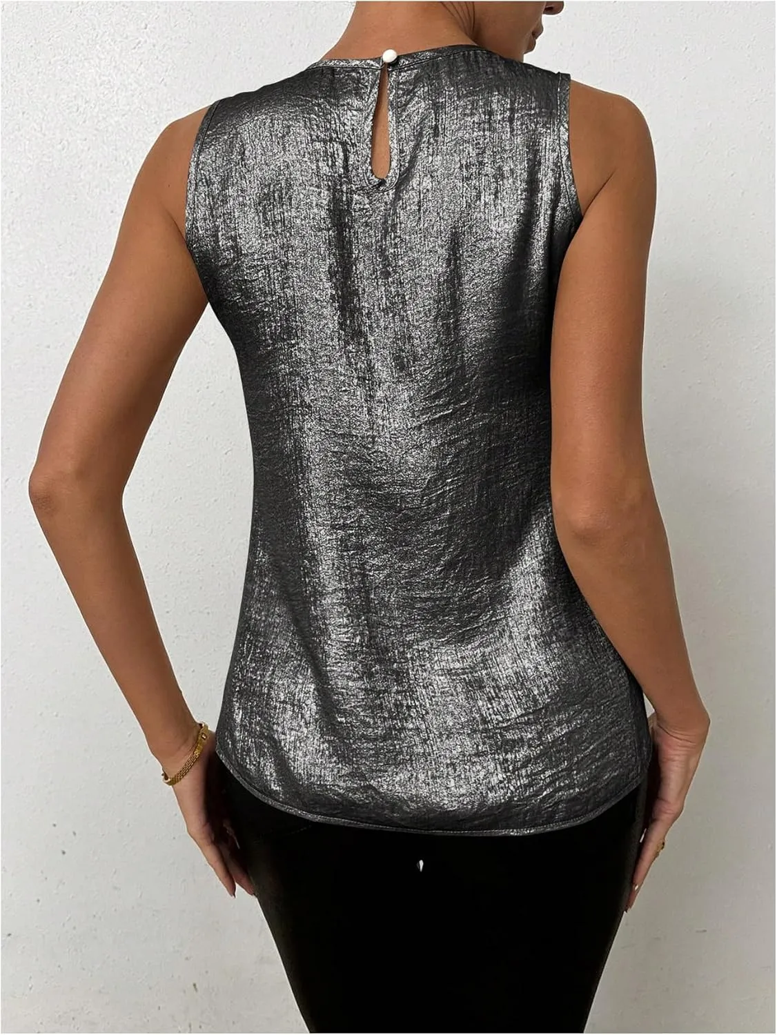 SOLY HUX Women's Metallic Tank Top Round Neck Sleeveless Casual Summer Tops