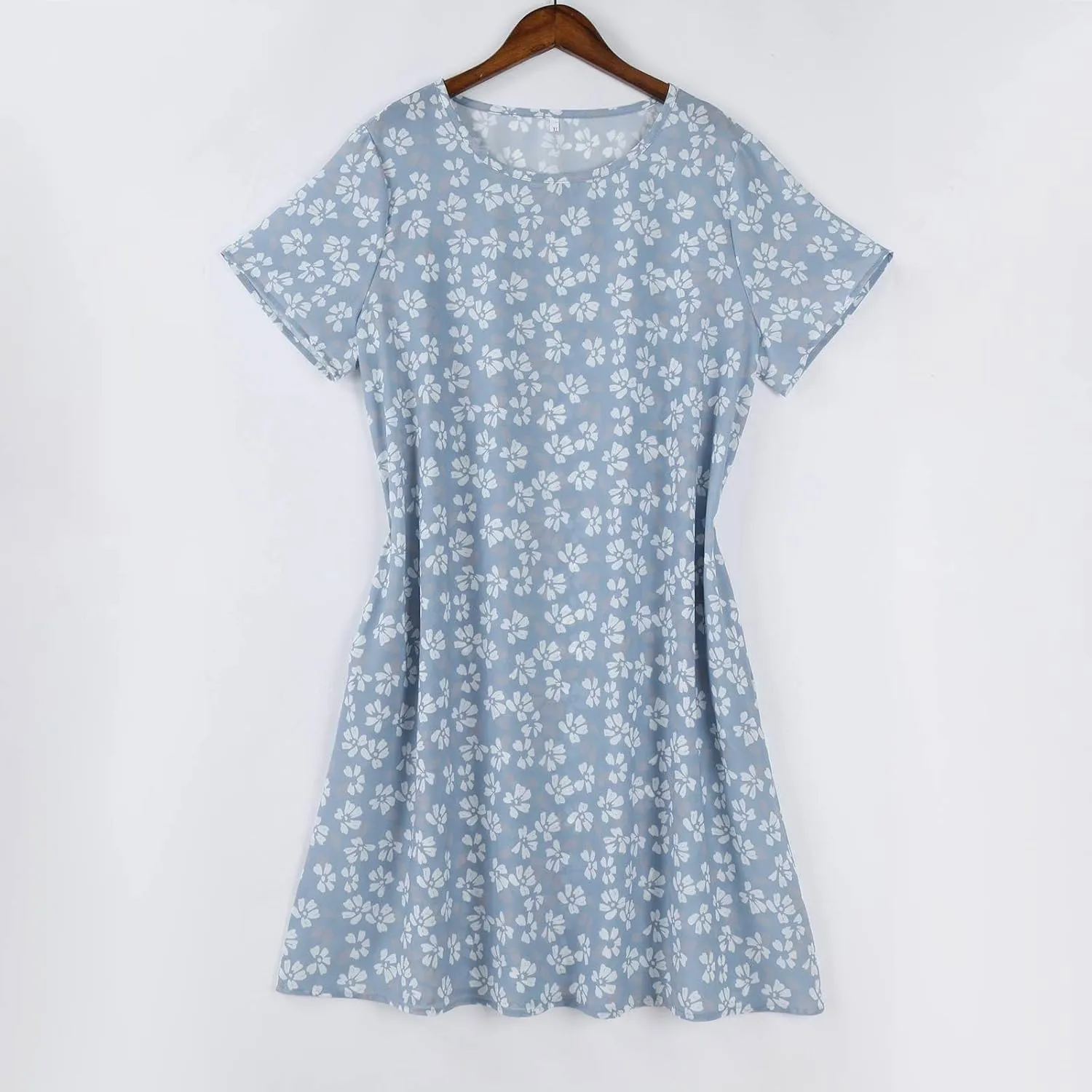 Vacation Dresses for Women 2025 Summer Boho Short Sleeve Scoop Neck Hawaiian Beach Dress Elegant Flowy Floral Sundress