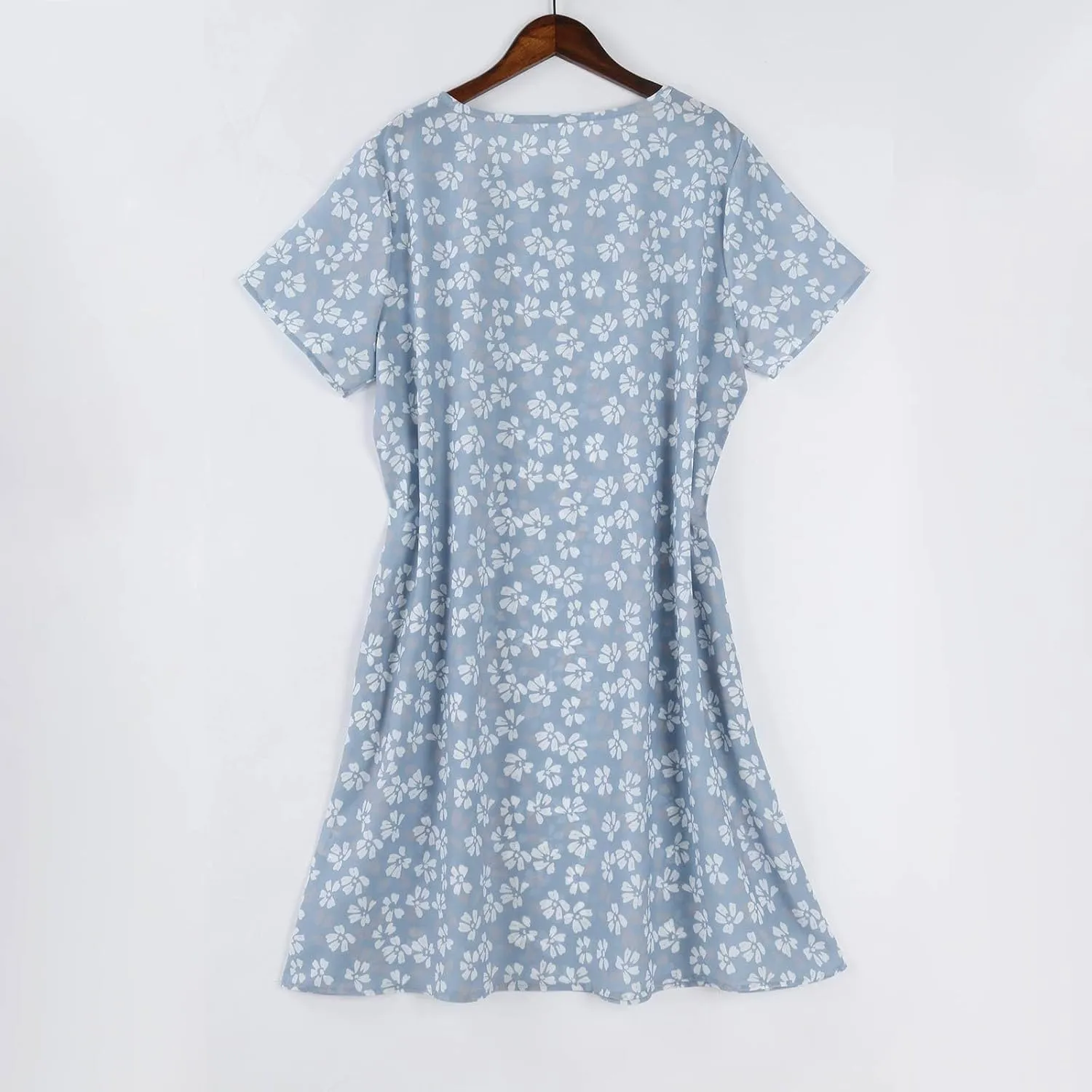 Vacation Dresses for Women 2025 Summer Boho Short Sleeve Scoop Neck Hawaiian Beach Dress Elegant Flowy Floral Sundress