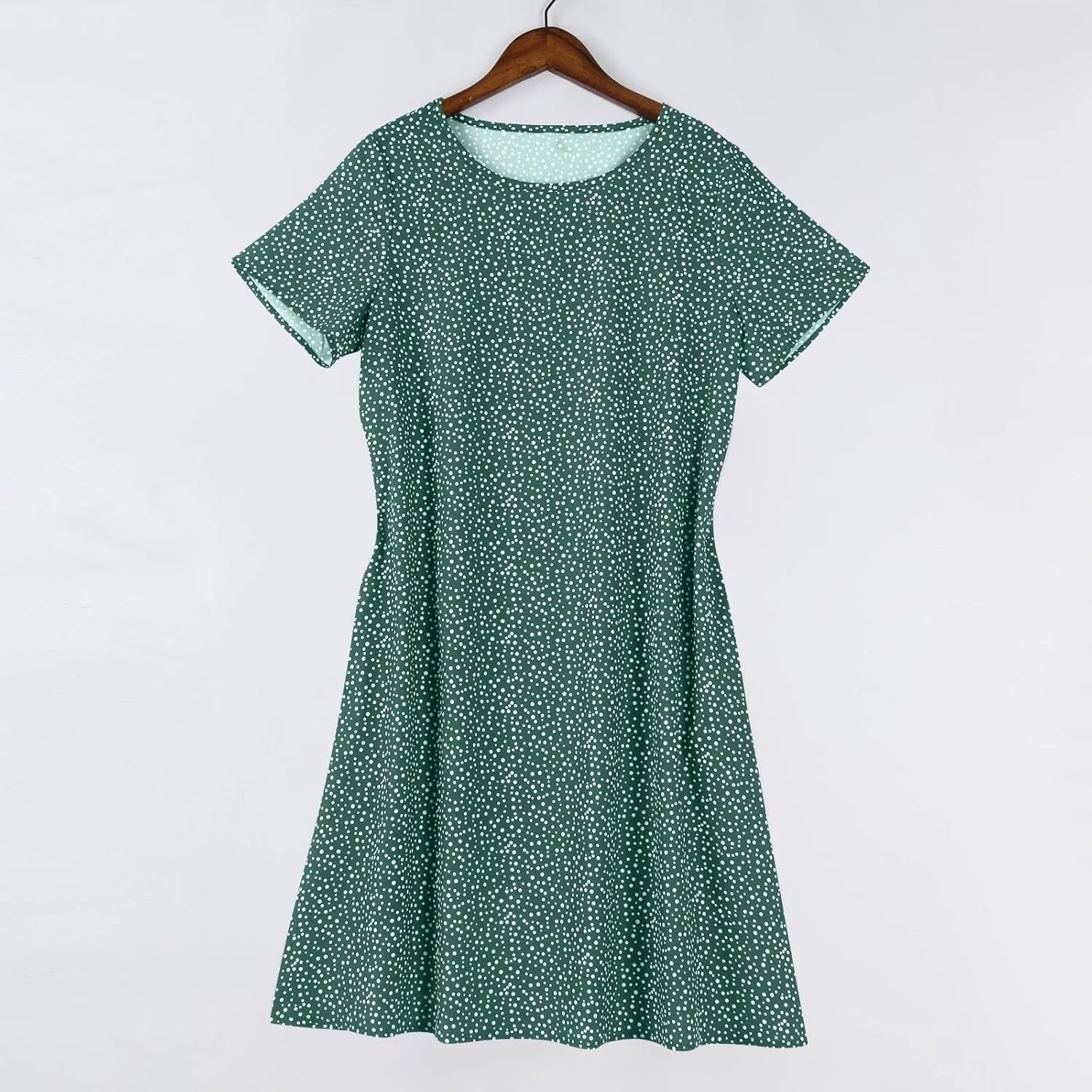 Vacation Dresses for Women 2025 Summer Boho Short Sleeve Scoop Neck Hawaiian Beach Dress Elegant Flowy Floral Sundress