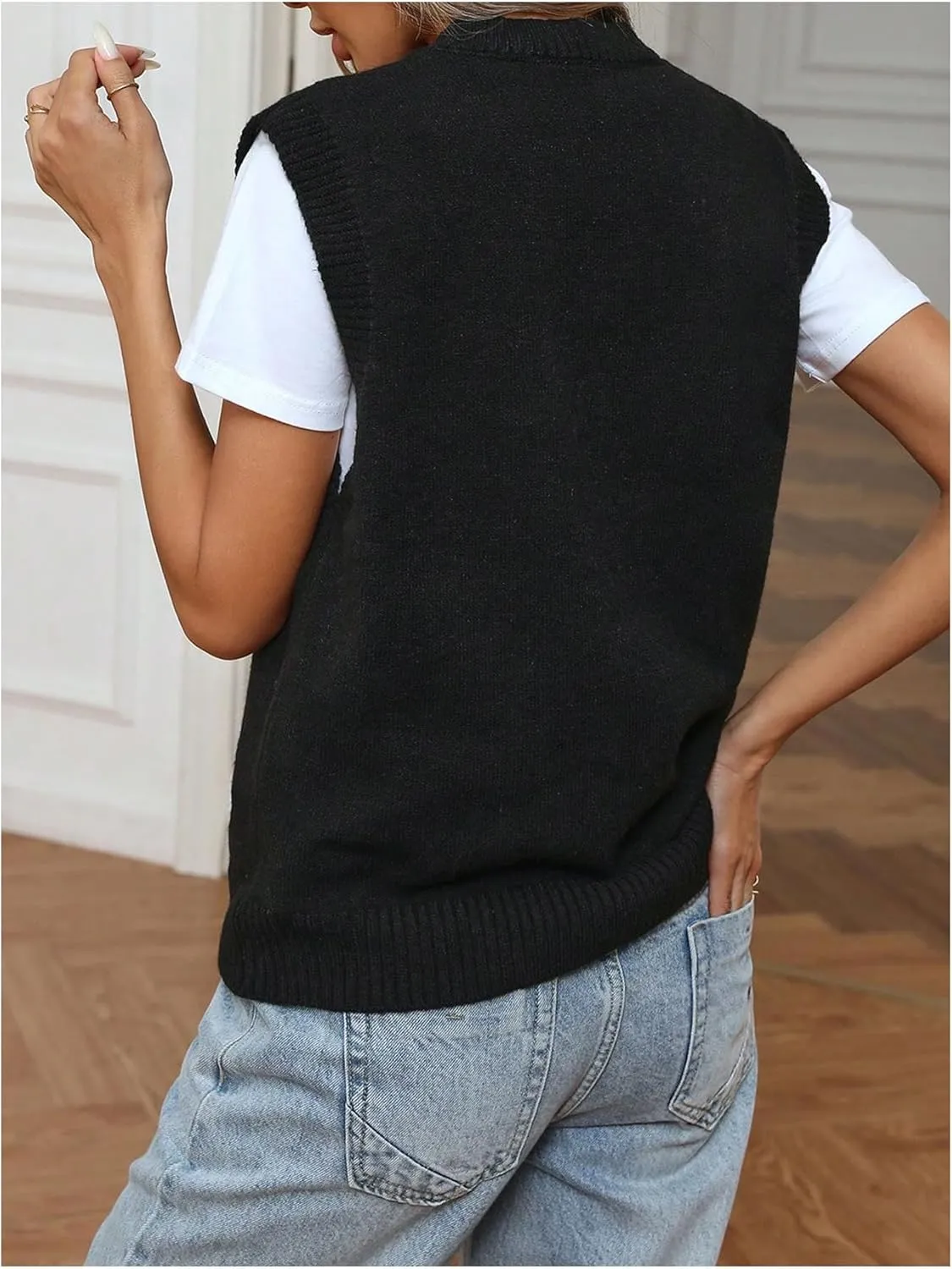Verdusa Women's Floral Print Sweater Vest Round Neck Sleeveless Knit Pullover Top