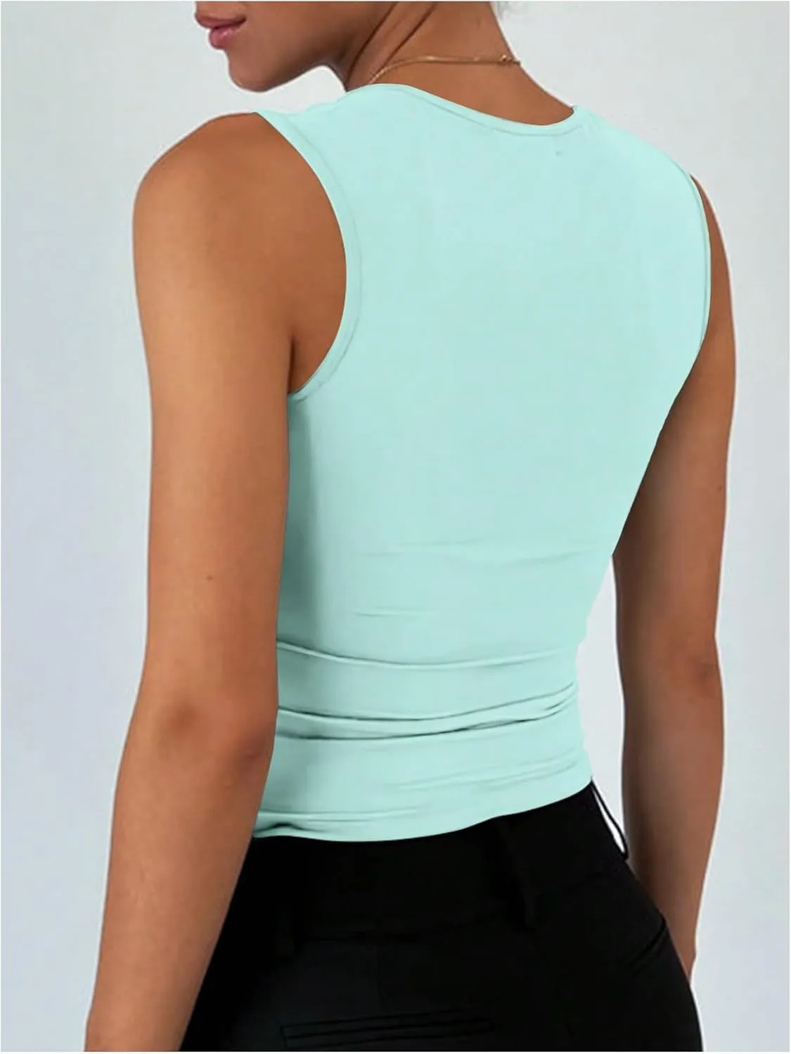 WDIRARA Women's Leopard Print Square Neck Sleeveless Crop Tank Top Summer Casual Tops