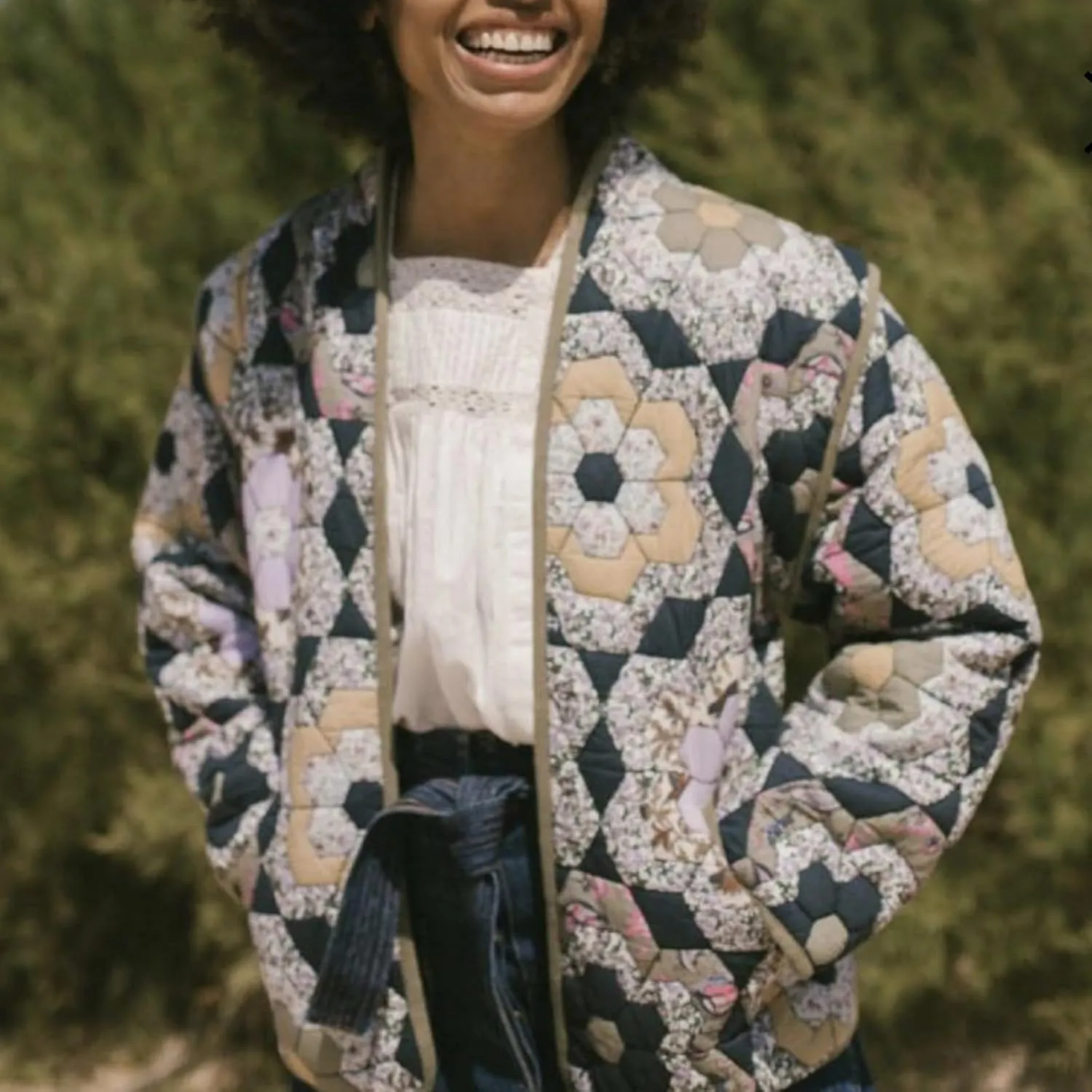 Women's Cropped Puffer Quilted Jacket, Vintage Floral Printed, Lightweight Open Front Short Jacket Coat Outwear