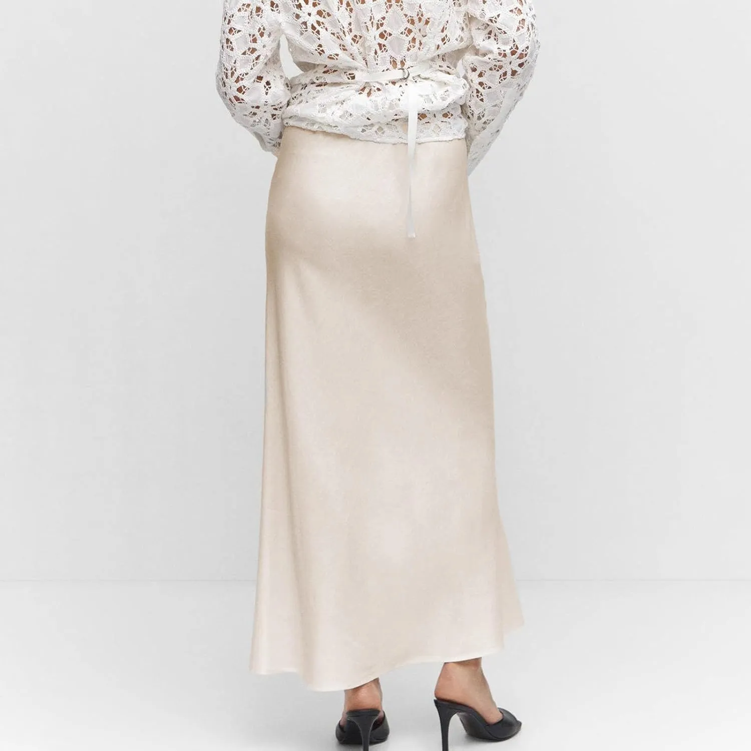 Women's Satin Maxi Skirts High Waist Silk Elegant Flowy Casual A-Line Long Skirt Cocktail Party Weekend Midi Skirt